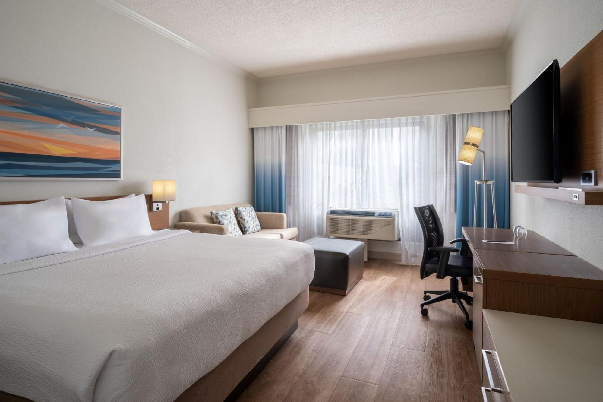 Courtyard By Marriott - Naples Otel Dış mekan fotoğraf